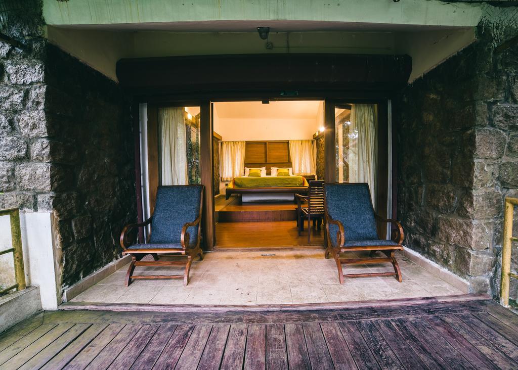 מונאר Deep Woods Resort מראה חיצוני תמונה
