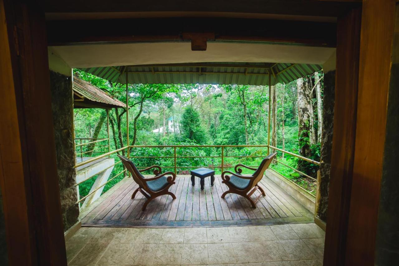מונאר Deep Woods Resort מראה חיצוני תמונה