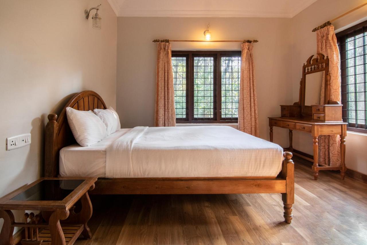 מונאר Deep Woods Resort מראה חיצוני תמונה