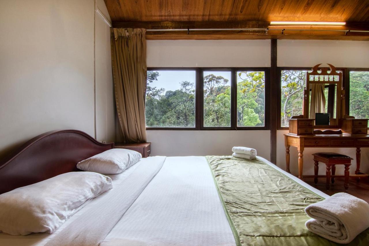 מונאר Deep Woods Resort מראה חיצוני תמונה