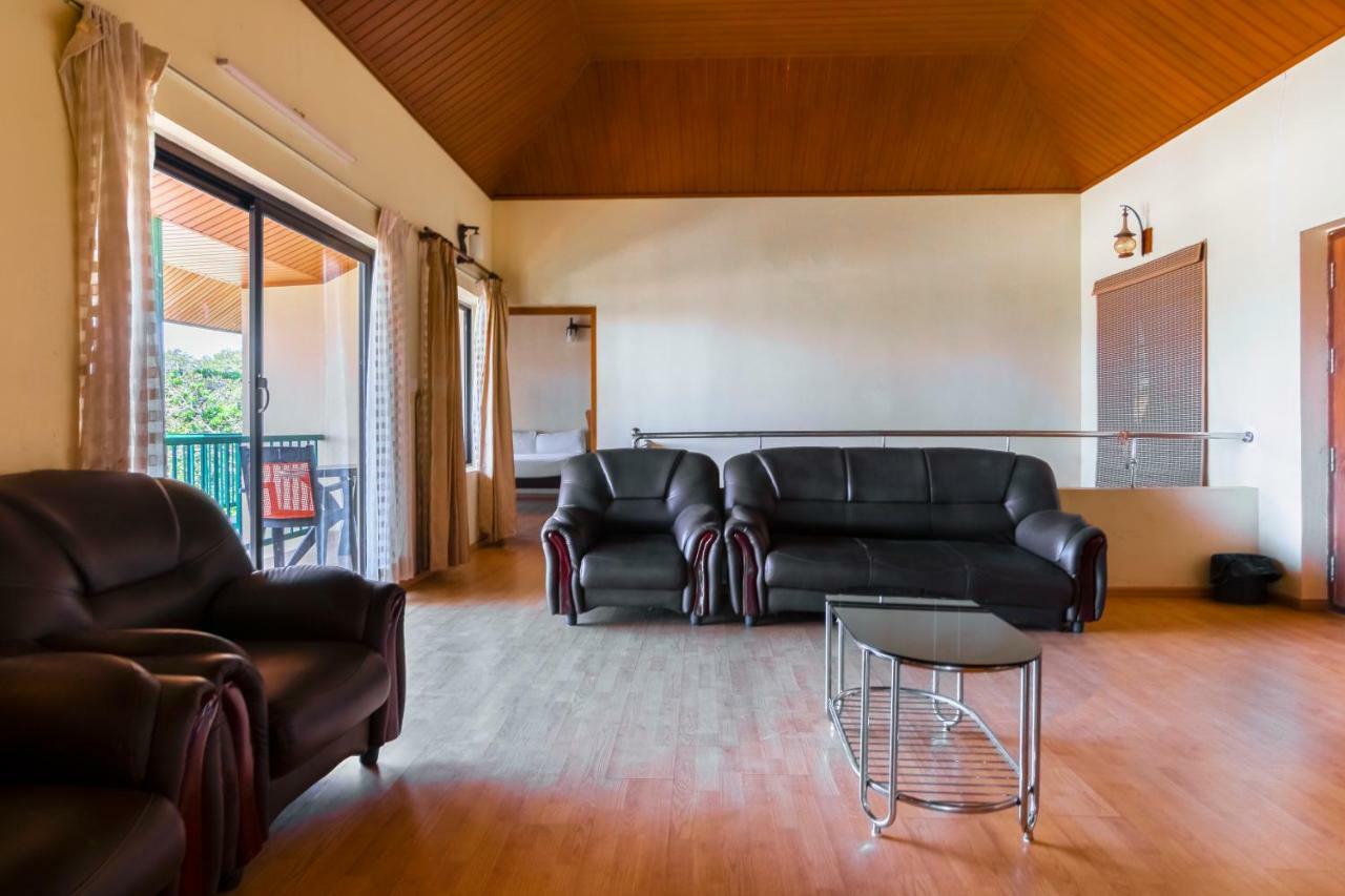 מונאר Deep Woods Resort מראה חיצוני תמונה